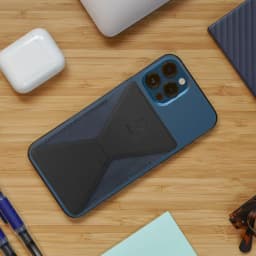 Green Lion Premium Leather Phone Stand - Black